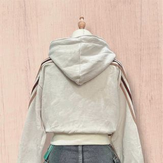 Áo Khoác Nỉ Ngoại Phối Viền Dây Kéo Cao,  Nón To, Tay Xỏ Ngón Form Boxy Freesize Dưới 65kg