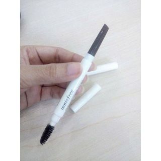 Chì Kẻ Chân Mày Innisfree 2 Đầu Màu Nâu