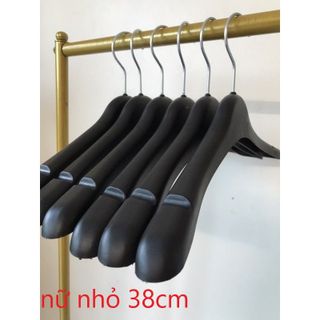 Móc quần áo nhựa nữ nhỏ 38cm