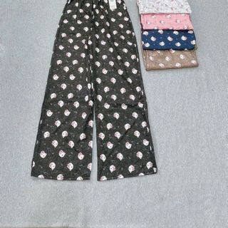 Quần Dài Ống Rộng Họa Tiết Mèo Hello Kitty Dễ Thương, Chất Vải Lụa Mềm Mịn Thoáng Thoải Mái Freesize dưới 63kg