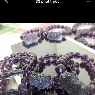 Chuỗi đeo tay phong thủy màu tím