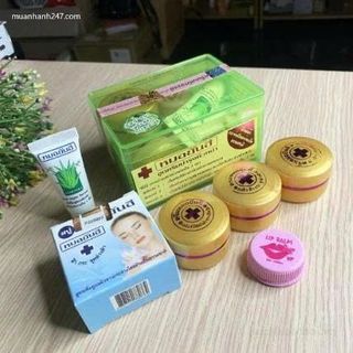 Combo Trị Mụn Và Tàn Nhang YanHee - Thái Lan