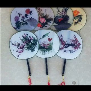 Quạt vải cổ trang nhiều hình