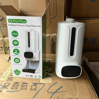 Máy Đo Thân Nhiệt Và Khử Khuẩn