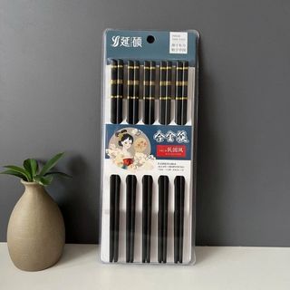 Đũa Cô Tiên Khảm Vàng
