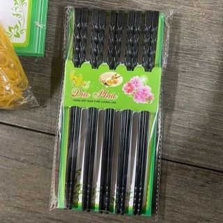 Set 10 đôi đũa nhựa Đức Phúc