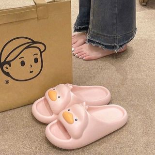 Dép Nhựa Hình Vịt – (size 38-39)