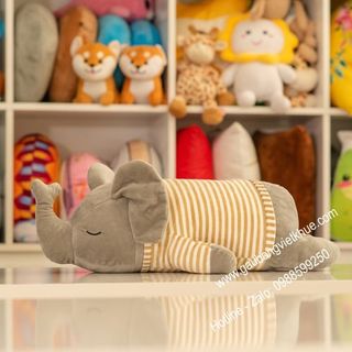 Thú nhồi bông con voi