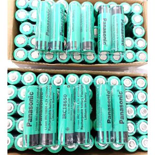 PIN SẠC 18650 4.2V 4200MAH PANASONI ĐẦU NHỌN