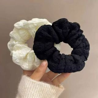 Dây Buộc Tóc Vải Nhăn Bản To – Tông Trầm Sang Trọng, Phong Cách Hàn Quốc 🖤