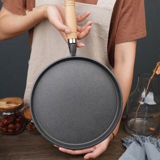 CHẢO GANG ĐÚC ĐÁY BẰNG 20CM