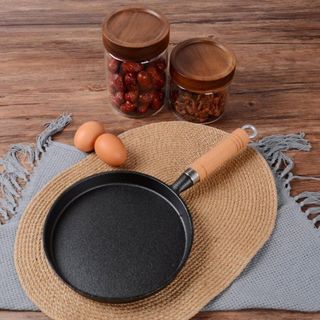CHẢO GANG ĐÚC ĐÁY BẰNG 20CM