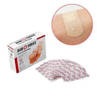 HỘP 100 MIẾNG DÁN BĂNG KEO CÁ NHÂN