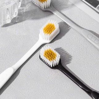 SET 3 BÀN CHẢI XUẤT NHẬT SIÊU MỀM