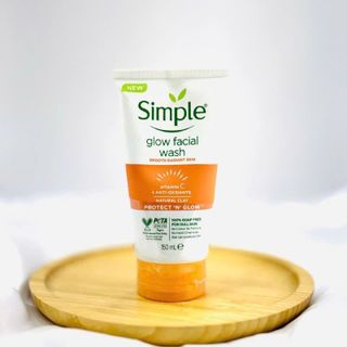 Sữa rửa mặt Simple Glow Facial Washlàm sángda