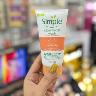 Sữa rửa mặt Simple Glow Facial Washlàm sángda
