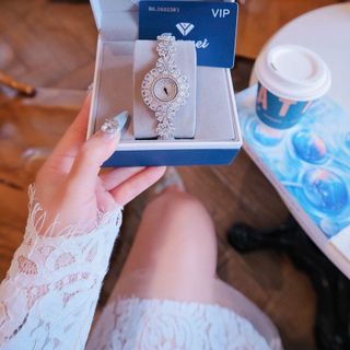 ĐỒNG HỒ NỮ CHÍNH HÃNG MỚI NHẤT FUNMEI HOA MAI  FULL ĐÁ ĐI KÈM TEM KÍCH HOẠT ĐIỆN TỬ