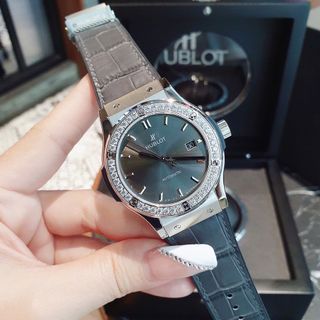 ĐỒNG HỒ NAM SIÊU CẤP HUPLOT CAO SU BỌC DA XÁM CÓ GIẤY KIỂM ĐỊNH