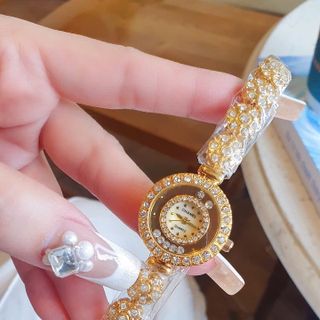 SALE BỎ MẪU HÀNG XI ĐỒNG HỒ NỮ THỜI TRANG TRANEL DÂY HOA MẶT VIỀN HỘT