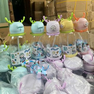 Bình Đựng Nước Hình Hưu Nhựa 600ml