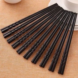 BỘ 10 ĐÔI ĐŨA NHỰA XOẮN CHỊU NHIỆT