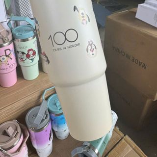 Bình Đựng Nước Quai Sách 5D 900ml