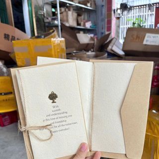 Thiệp gắn charm kèm phong bì (mẫu CN)