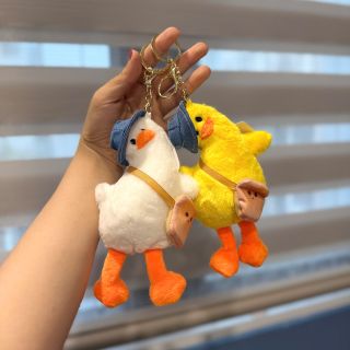 Móc khóa vịt nghiêng đầu