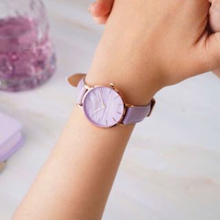 ĐỒNG HỒ NỮ CAO CẤP DANIEL W PETITE DÂY DA TÍM LAVENDER FULLBOX TEM GIÁ MỚI NHẤT