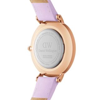 ĐỒNG HỒ NỮ CAO CẤP DANIEL W PETITE DÂY DA TÍM LAVENDER FULLBOX TEM GIÁ MỚI NHẤT