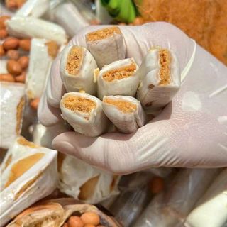 KẸO ĐẬU PHỘNG BƠ SỮA SIÊU BÉO – ĂN LÀ NGHIỀN 500G - WINNIE HOUSE
