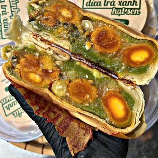 BÁNH PÍA DỪA TRÀ XANH HẠT SEN TINH HOA TRUYỀN THỐNG KẾT HỢP HIỆN ĐẠI 600G - WINNIE HOUSE