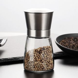 Dụng cụ xay tiêu nắp INOX