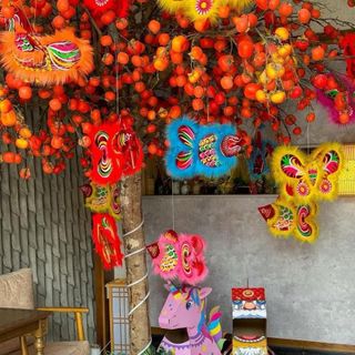 Lồng Đèn Cá Chép , Lồng Đèn Hình Thú ,Đèn Lồng Kiếng Các Con Vật Trang Trí Trung Thu - Cỡ Lớn ( MÀU NGẪU NHIÊN)
