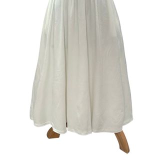 Sét Bộ 2 Món Sang Chảnh Vải Thun Gân Cotton Mềm Mát Áo Thiết Kế Bẹt Vai Kết Hợp Váy Xoè Dáng Đẹp