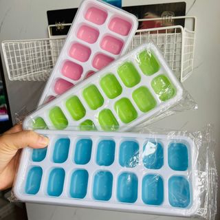 Khay đá 14 ô silicon có nắp đậy (25cm)