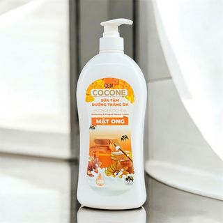 SỮA TẮM DƯỠNG TRẮNG DA COCONE – HƯƠNG NƯỚC HOA DÂU TÂY