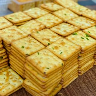 BÁNH QUY HÀNH KẸP PHOMAI HEALTHY ĂN KIÊNG