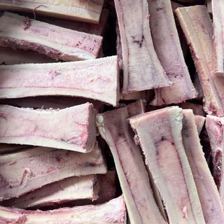 Xương ống tuỷ bò cưa ngang 1kg ngon