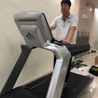 MÁY CHẠY BỘ CAO CẤP MOFIT SENIOR 6900