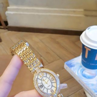 SALE BỎ MẪU HÀNG XI ĐỒNG HỒ THỜI TRANG NỮ TRÔPARD MẶT BẦU VIỀN ĐÁ