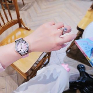 ĐỒNG HỒ NỮ CAO CẤP HUPLOT FUSHION 1 NIỀNG ĐÁ DÂY CAO SU BỌC DA HỒNG