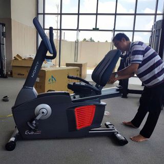 Xe đạp tập cao cấp MOFIT EVO 3700