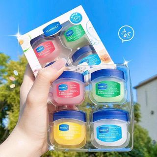 BỘ 4 HỦ SON DƯỠNG MÔI VASELINE HANBOLI