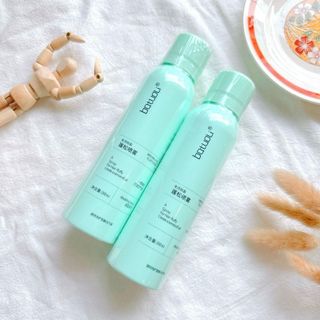 Gội Đầu Khô Dạng Nước, Làm Sạch Tóc Không Để Lại Vệt Trắng