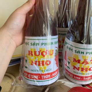 Tìm đại lý phân phối mật nho , rượu nho chiếc khấu câu
