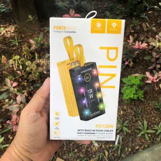 Sạc Dự Phòng dây đèn LED 30000 mah sạc nhanh QC và PD có dây liền
