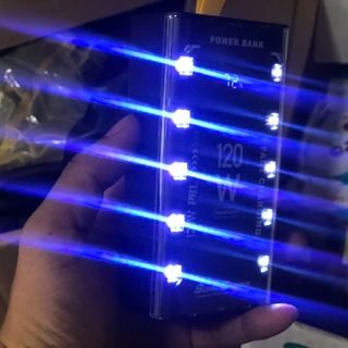 Sạc Dự Phòng dây đèn LED 30000 mah sạc nhanh QC và PD có dây liền