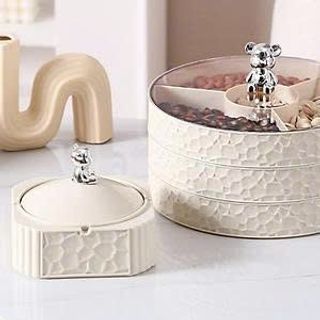 GẠT TÀN THUỐC HÌNH GẤU TRẮNG CÓ NẮP ĐẬY