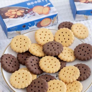 LỐ 12 HỘP BÁNH TẨY CHÌ COOKIES mỗi hộp 6 bánh